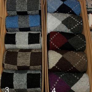 Rabbit Wool/Polyester Blend